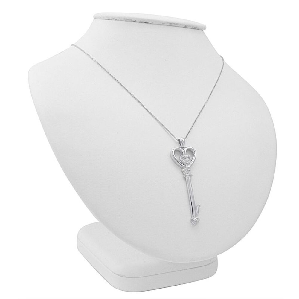 Diamond Key to Her Heart Pendant-Necklace in Sterling Silver (18in Box Chain) - Picture 4 of 5
